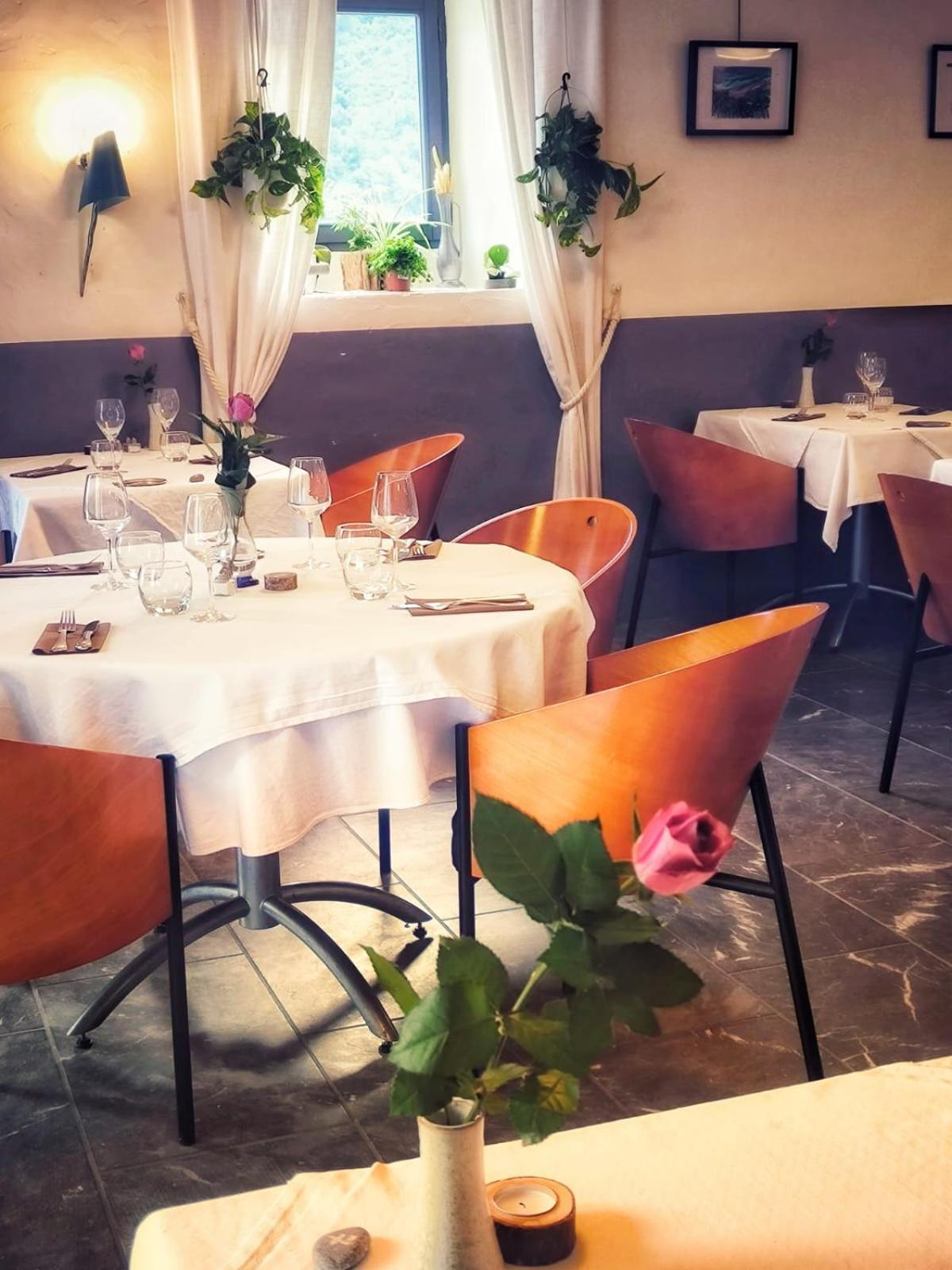 Cette-Eygun Chateau D'Arance Hotel Restaurant Espace Bien-Etre מראה חיצוני תמונה